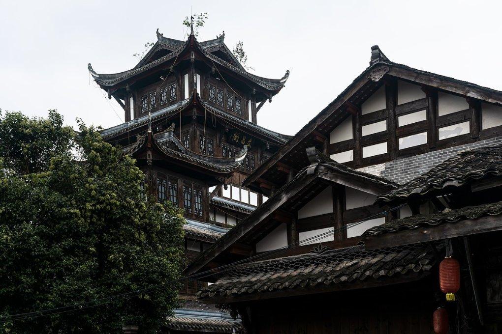 特斯拉期权聚焦:1月24日成交186.9万张,未平仓合约654.38万张